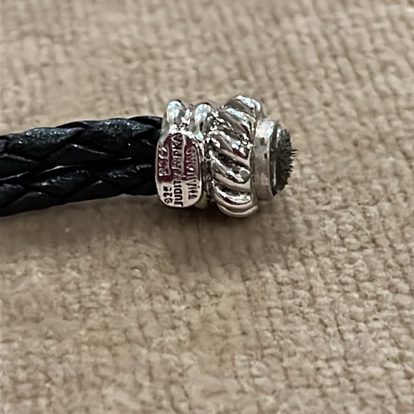 Judith Ripka Sterling Silver Heart & Black Leather Magnetic Bracelet - Picture 4 of 8